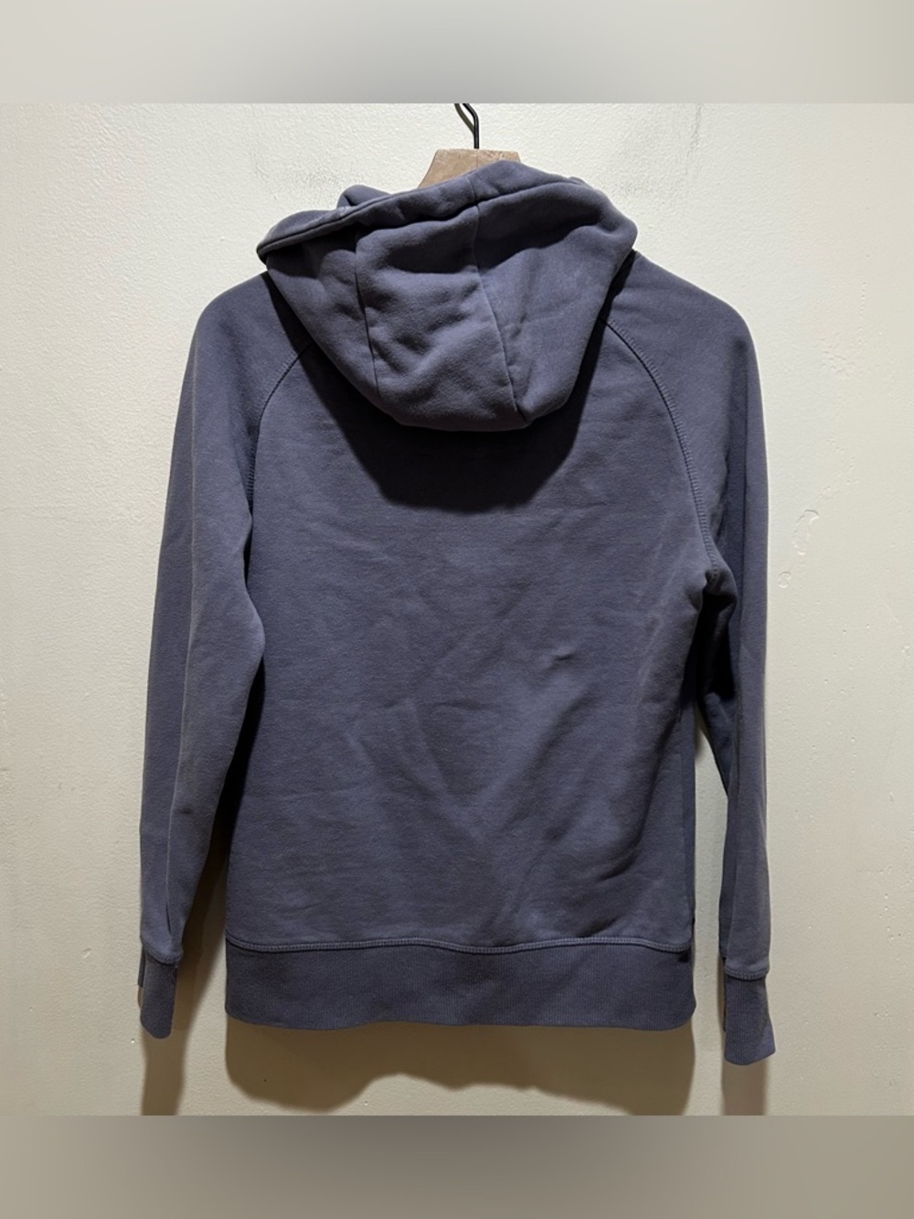 Gymshark Crest Hoodie Sweatshirt in Steel Blue Grey - Women’s Size Small - Picture 2 of 7
